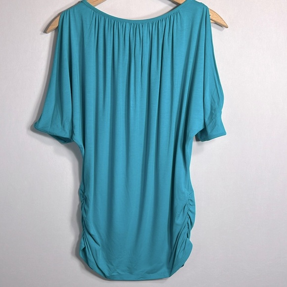 Tommy Bahama Boat Neck Cold Shoulder Blouse size XS/P - Picture 6 of 8